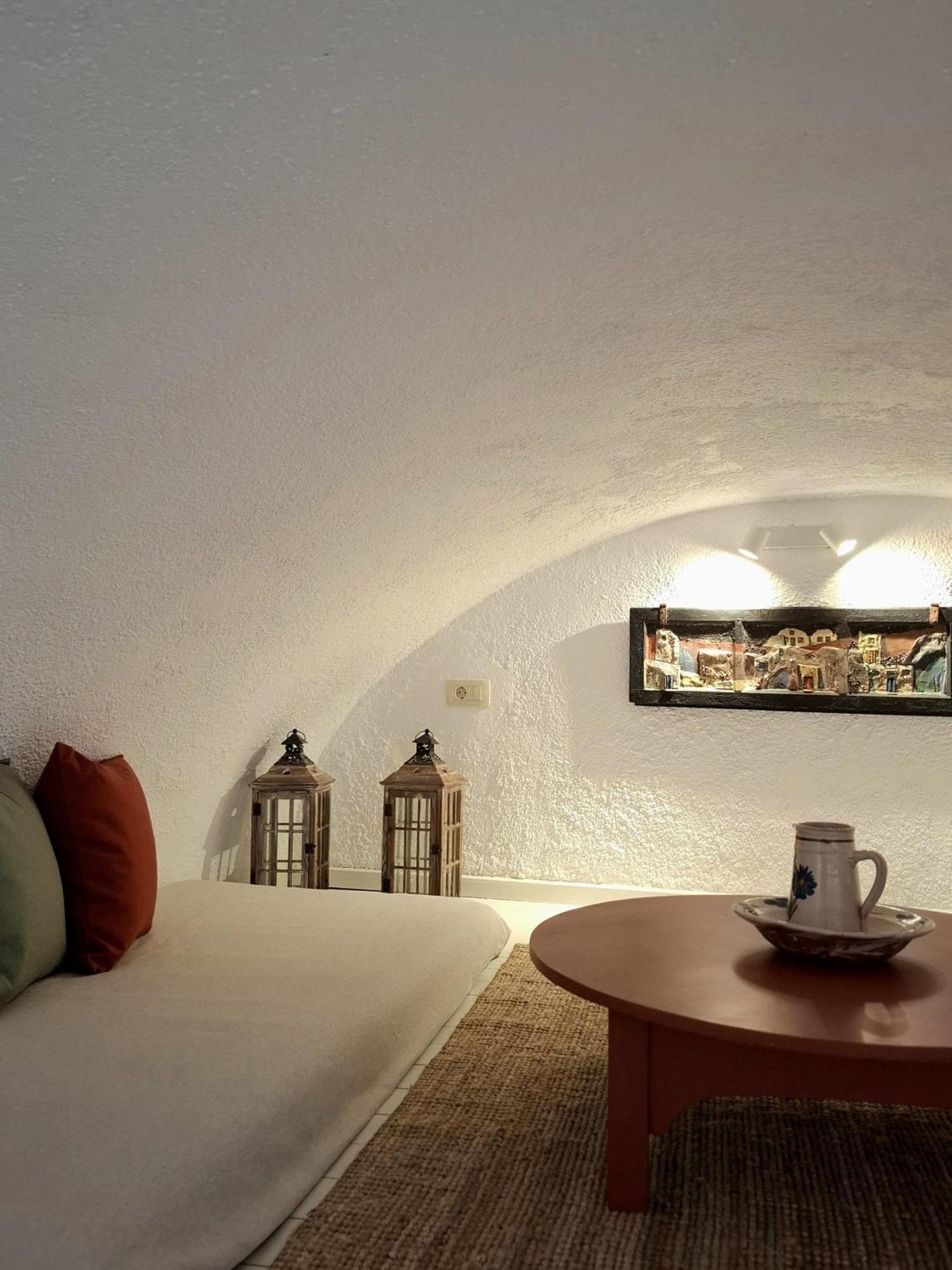 Aparthotel Mardanza Krokos Imerovigli (Santorini)